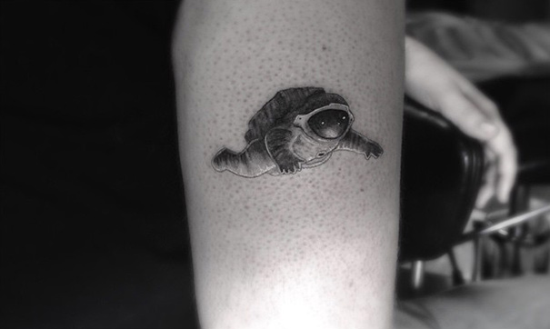 linear-tattoo-doctor-woo_16